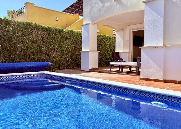 Image No.29-2 Bed Villa / Detached for sale