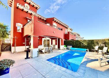 2 Bed Semi-Detached for sale