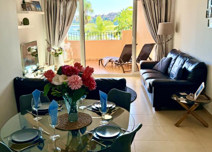 Image No.21-2 Bed Apartment for sale