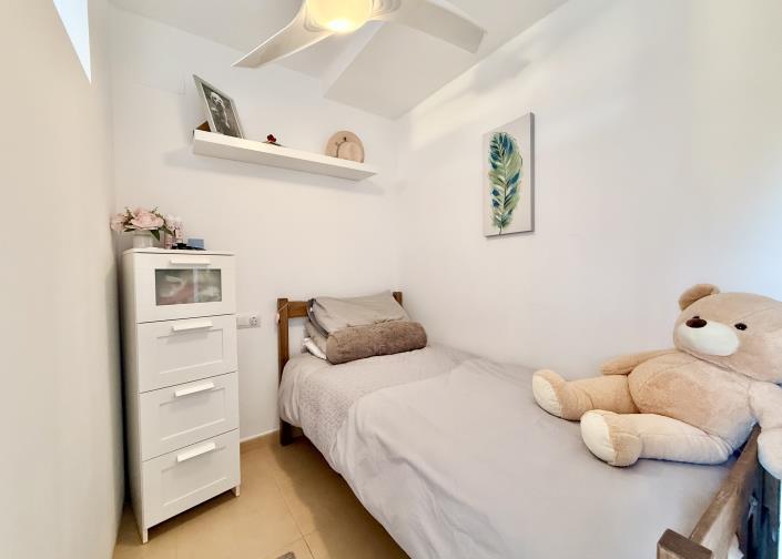 Image No.33-2 Bed Apartment for sale