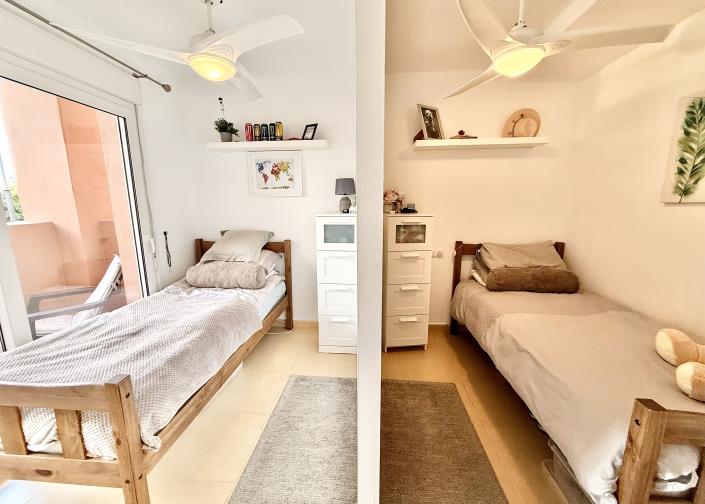 Image No.32-2 Bed Apartment for sale