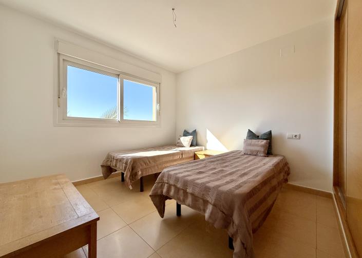 Image No.17-2 Bed Apartment for sale