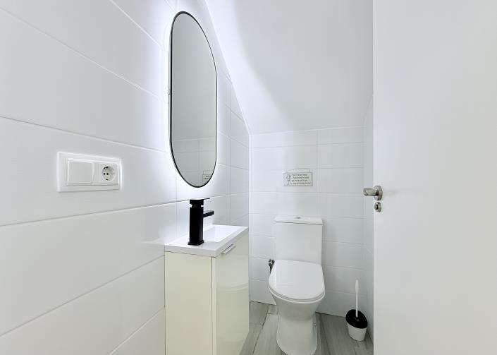 Image No.14-3 Bed Villa / Detached for sale