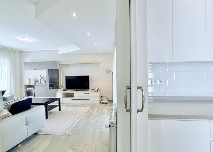 Image No.13-3 Bed Villa / Detached for sale