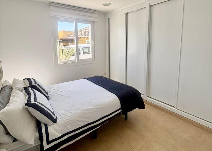 Image No.12-2 Bed Villa / Detached for sale