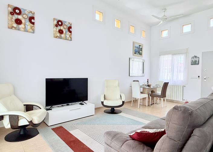 Image No.17-2 Bed House/Villa for sale