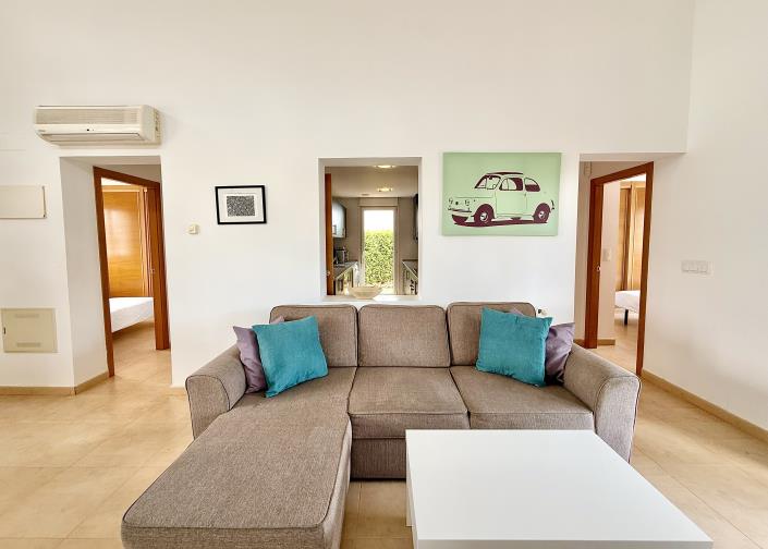 Image No.9-2 Bed House/Villa for sale