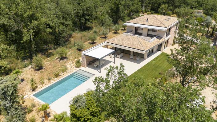 Image No.1-4 Bed Villa / Detached for sale