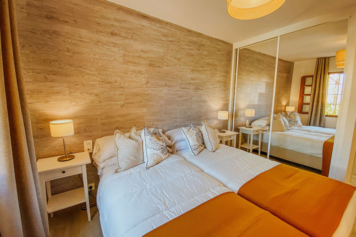 Image No.9-2 Bed Apartment for sale