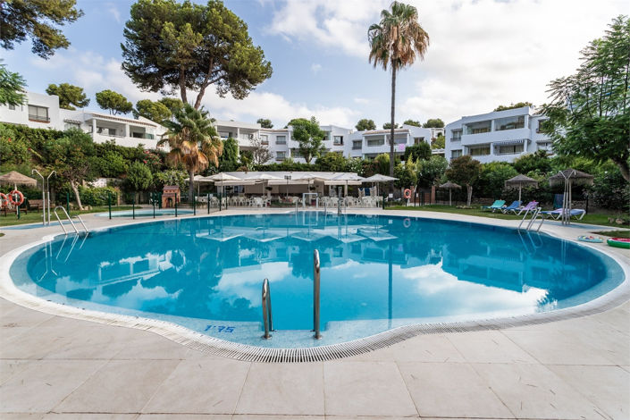 Image No.3-2 Bed Property for sale