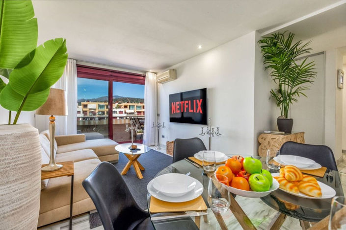 Image No.3-3 Bed Property for sale