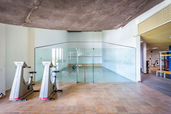 Image No.23-3 Bed Property for sale