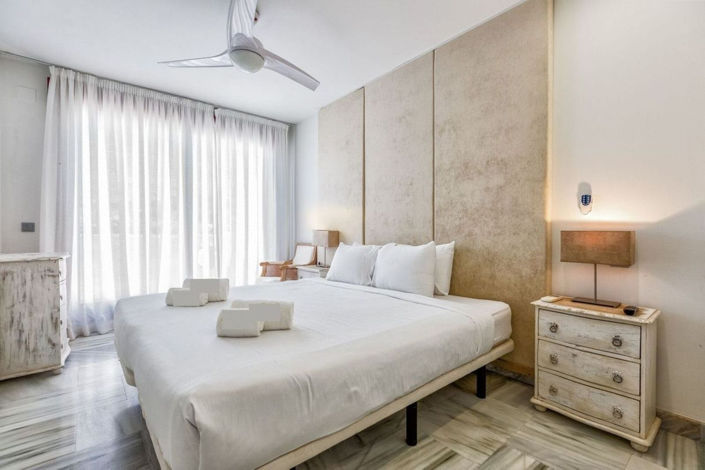 Image No.7-3 Bed Property for sale