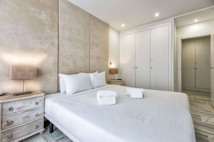 Image No.8-3 Bed Property for sale