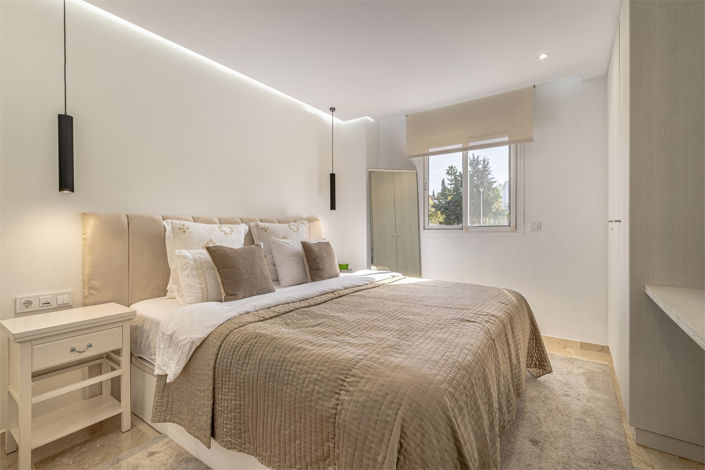 Image No.10-3 Bed Apartment for sale