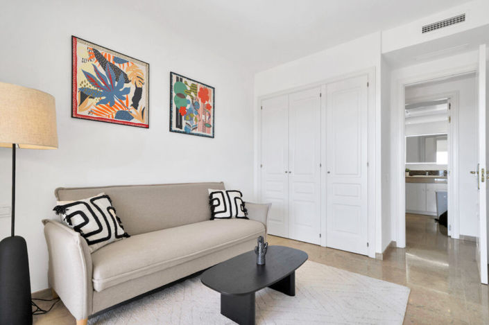 Image No.25-2 Bed Apartment for sale