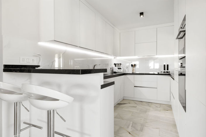 Image No.11-2 Bed Townhouse for sale