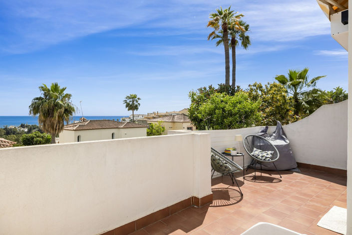 Image No.24-2 Bed Townhouse for sale