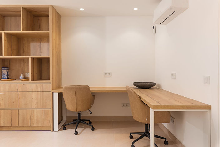 Image No.10-2 Bed Townhouse for sale