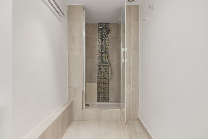 Image No.27-5 Bed Townhouse for sale