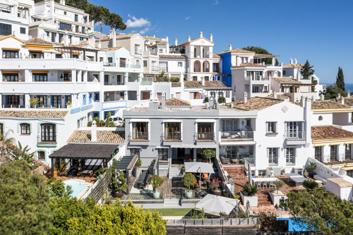 Image No.31-5 Bed Townhouse for sale