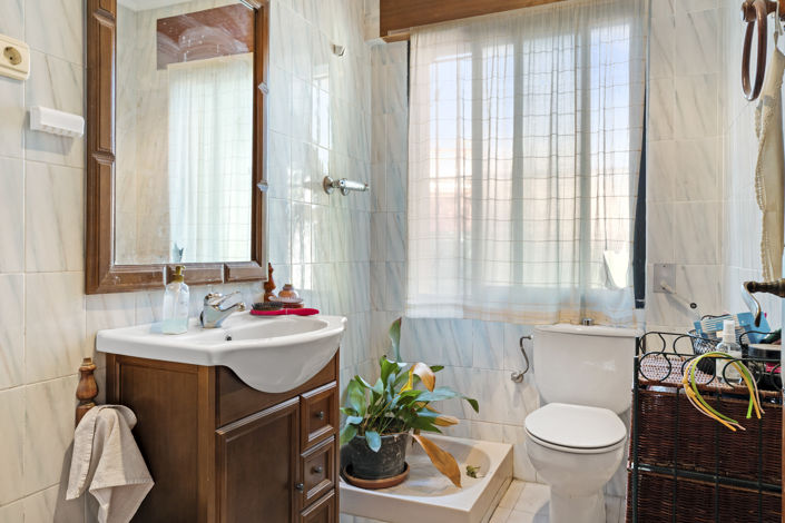 Image No.43-6 Bed Villa for sale