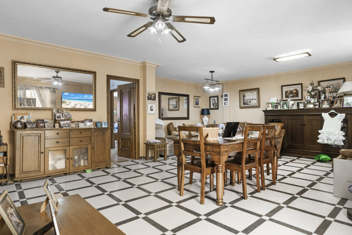 Image No.21-6 Bed Villa for sale