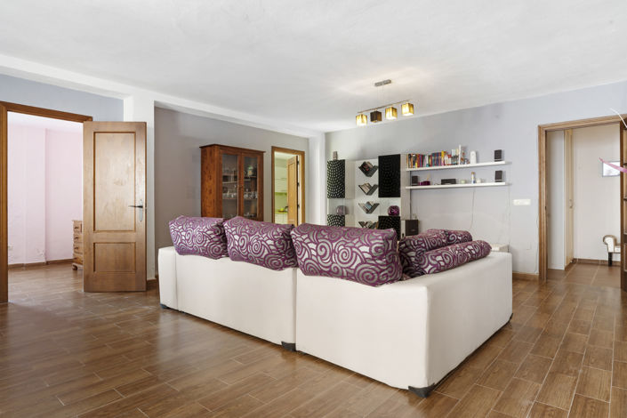 Image No.36-6 Bed Villa for sale