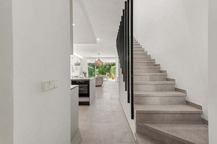 Image No.9-3 Bed Townhouse for sale