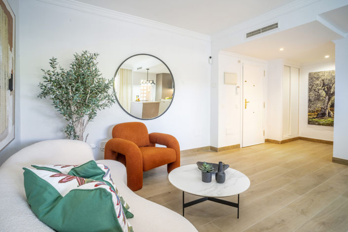 Image No.15-2 Bed Property for sale