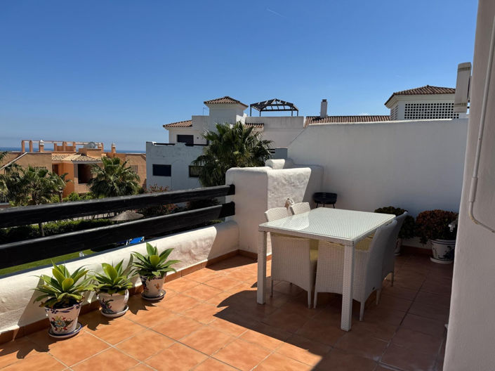 Image No.11-2 Bed Apartment for sale