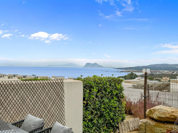 Image No.2-Maison de ville de 4 chambres à vendre à Manilva