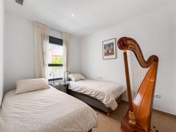 Image No.31-2 Bed Apartment for sale