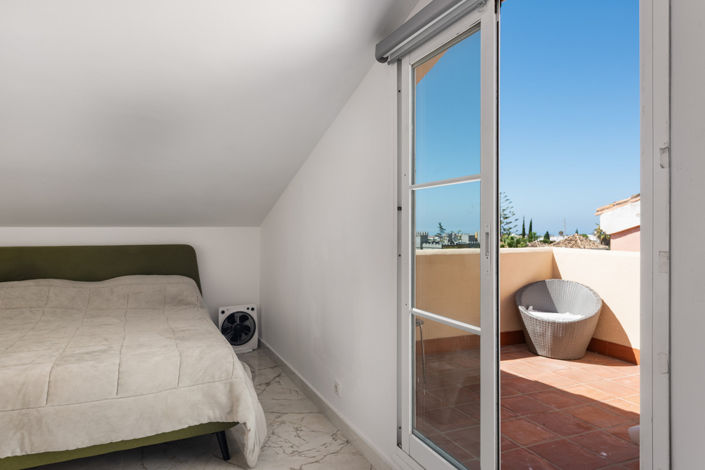 Image No.31-4 Bed Villa for sale