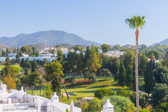 Image No.17-2 Bed Townhouse for sale