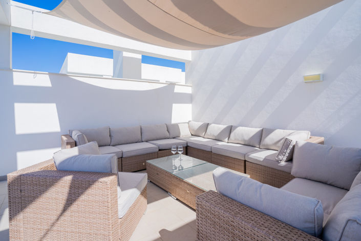 Image No.1-3 Bed Property for sale