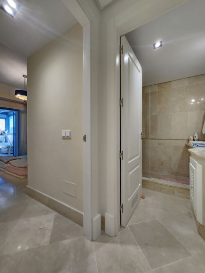 Image No.27-2 Bed Property for sale