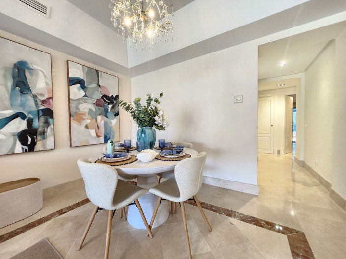 Image No.8-2 Bed Property for sale