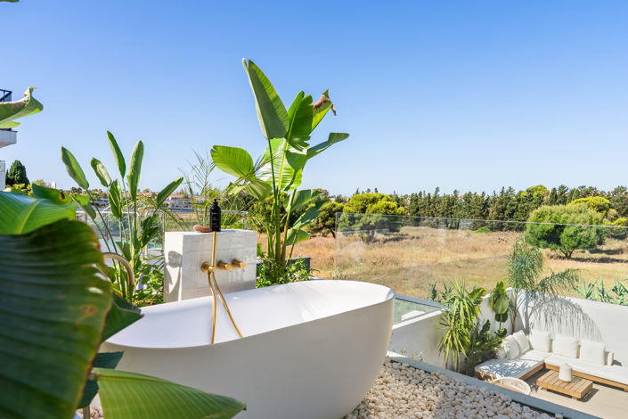 Image No.17-3 Bed Villa for sale