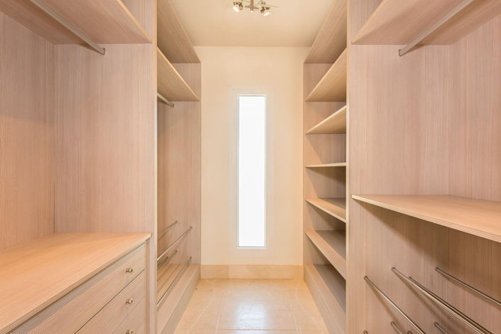 Image No.15-4 Bed Villa for sale