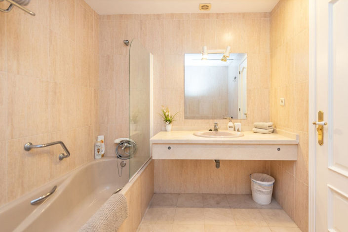 Image No.16-3 Bed Apartment for sale