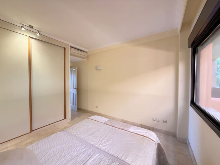 Image No.23-Appartement de 2 chambres à vendre à Estepona