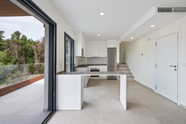 Image No.8-2 Bed Apartment for sale