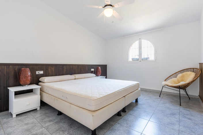 Image No.10-2 Bed Duplex for sale