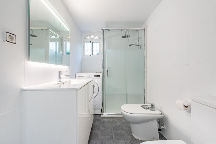 Image No.11-2 Bed Duplex for sale