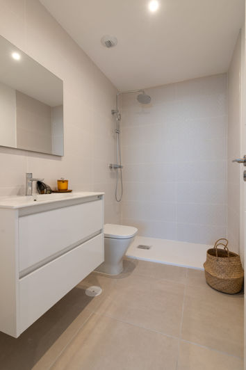 Image No.17-Appartement de 2 chambres à vendre à Estepona