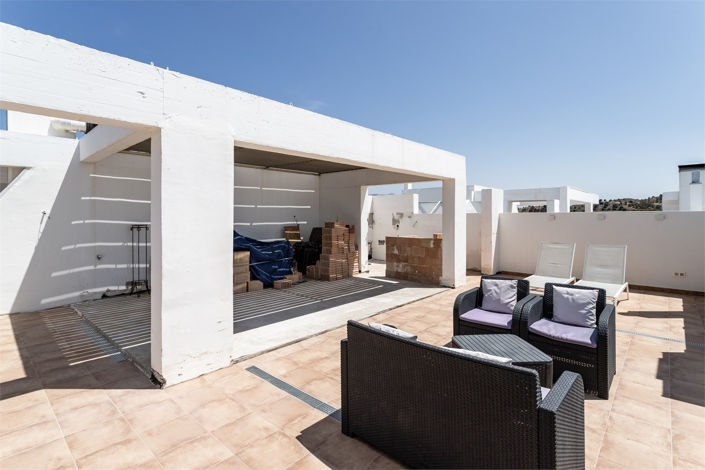 Image No.4-2 Bed Property for sale