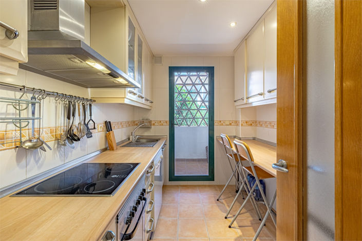 Image No.10-2 Bed Apartment for sale