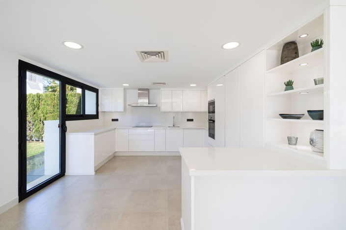 Image No.10-Villa de 4 chambres à vendre à San Pedro de Alcantara