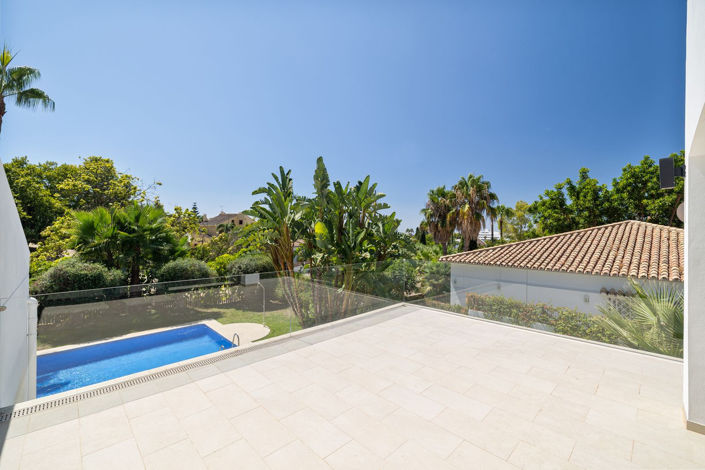 Image No.27-4 Bed Villa for sale